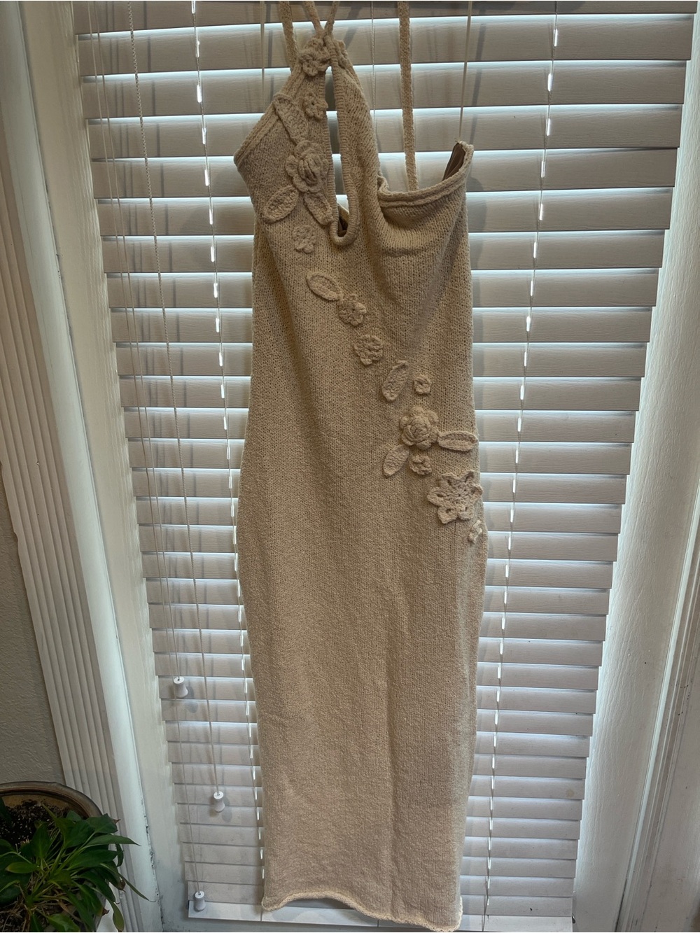 JLUXLABEL One-Shoulder Cream Floral Appliqué Knit Dress